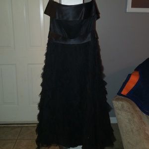 White House Black Market Formal Strapless Dress